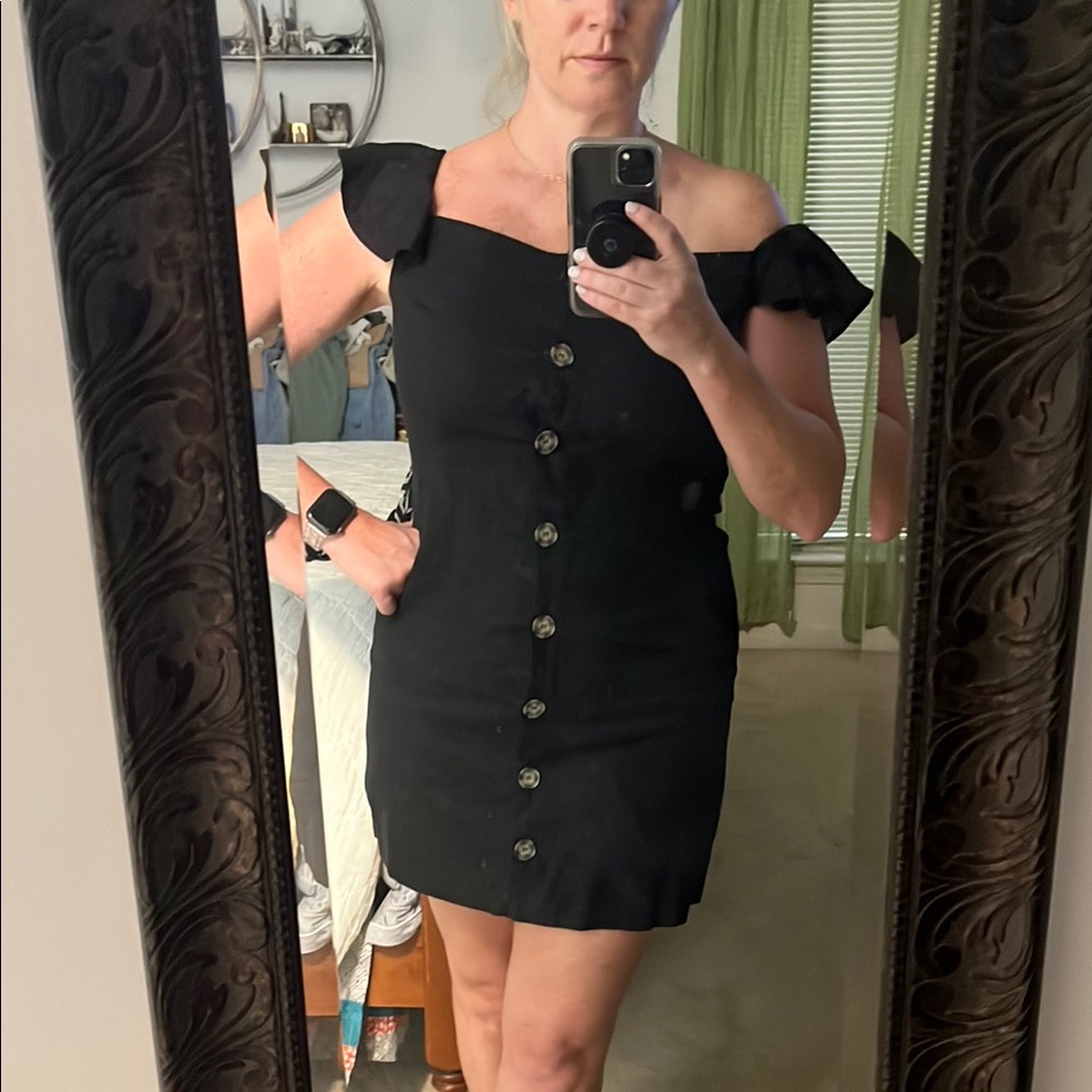 Off-Shoulder Dress - Picture 3 of 9
